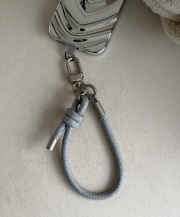 straps